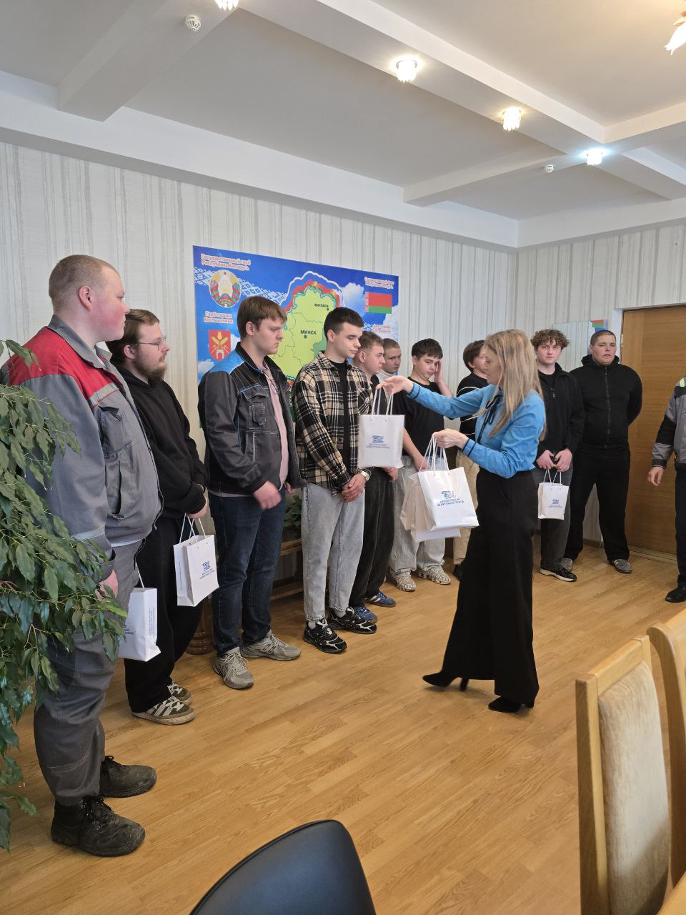 Готовы Родине служить! Готовы Родине служить!