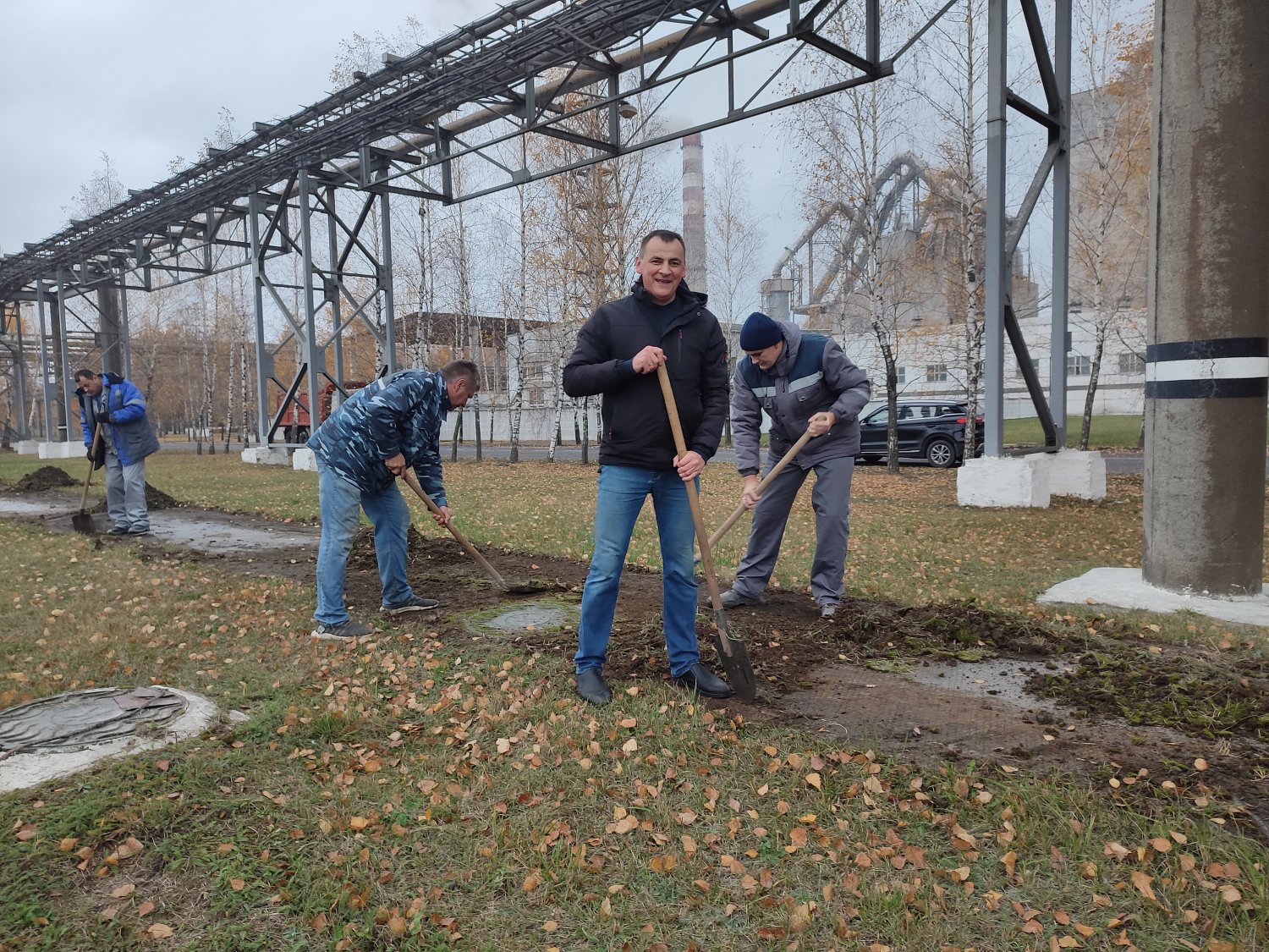 Дружно, вместе, с оптимизмом Дружно, вместе, с оптимизмом