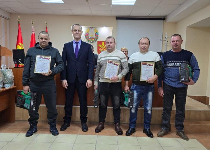 Их работа - обеспечение продовольственной безопасности