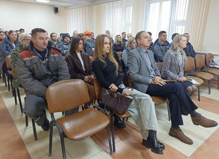 Эффективные меры против гриппа: разговор о здоровье на Белорусском цементном заводе