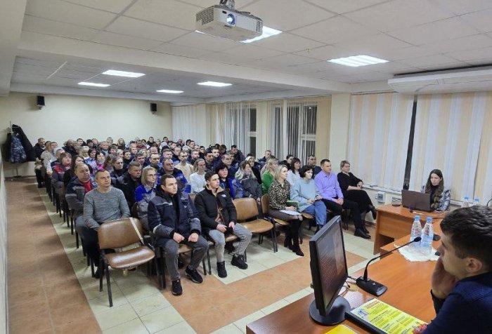 Акцент на развитии государства