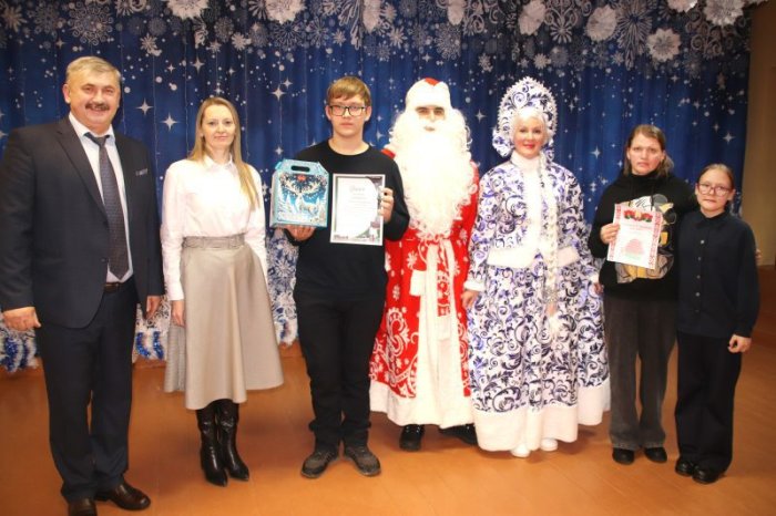 Подвели итоги работы в подшефной школе