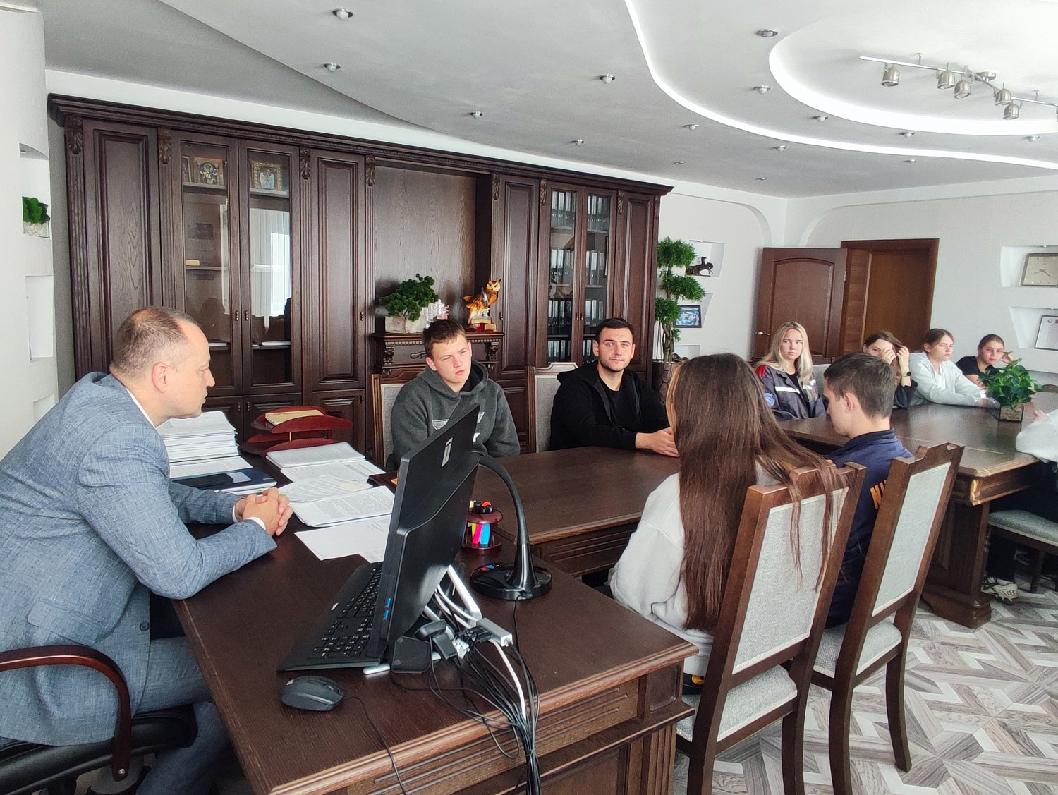 Будущее строится сегодня: на БЦЗ завершил работу студенческий отряд «Оптимисты»